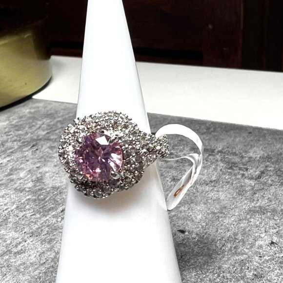 Ring Bomb Party RIng, size 6, NWOT - Picture 6 of 7